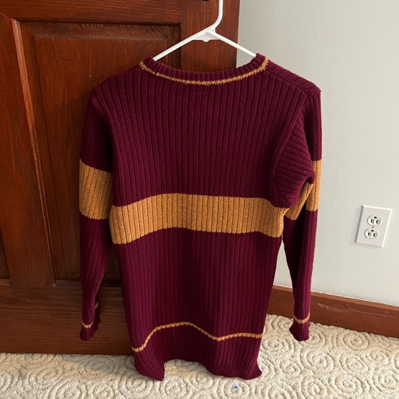 Harry Potter gryffindor quidditch sweater - Picture 3 of 3